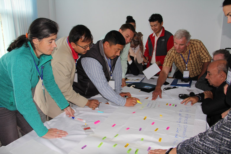 1) The workshop was attended by 68 people including national focal points from 10 out of the 12 range countries and representatives from various national and international organizations (CMS, Global Environment Facility, Global Tiger Initiative, INTERPOL, NABU, Snow Leopard Conservancy, Snow Leopard Network, Snow Leopard Trust, UNDP, USAID, World Bank, WCS and WWF)