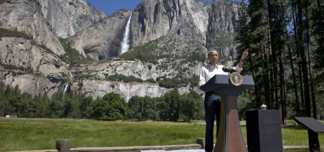 Obamas Hike in Yosemite National Park, With an Environmental Lesson